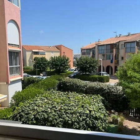 Apartment Agreable T2 Proche *